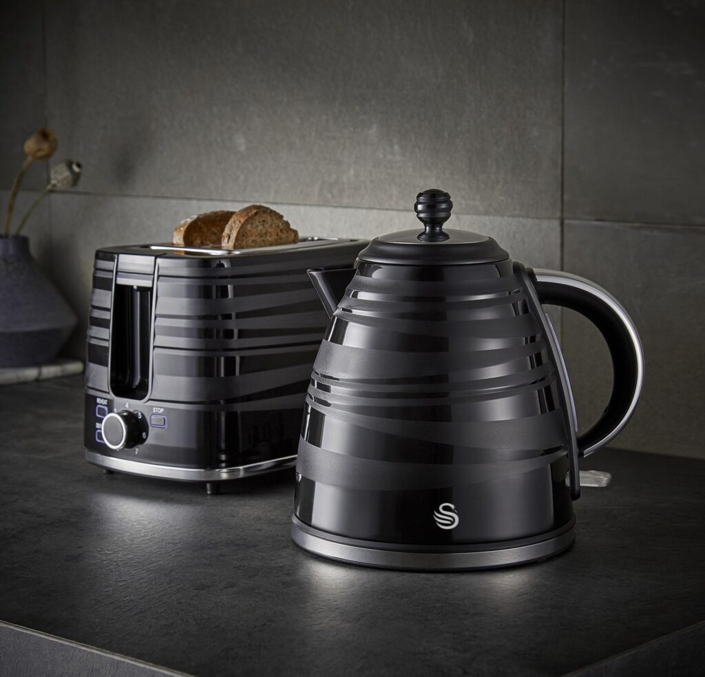 Photograph of Swan Symphony 1.7 Litre Jug Kettle and Symphony 2 slice toaster