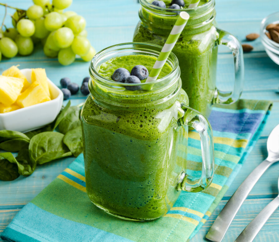 Fruity And Tropical Green Smoothie