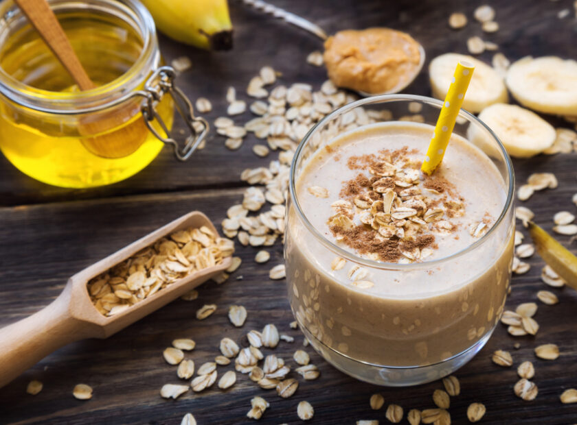 Banana And Oat Breakfast Smoothie - Breakfast Smoothie