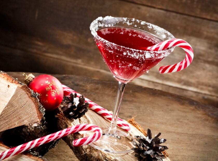 Top 5 Swan Christmas Cocktails To Make At Home - 