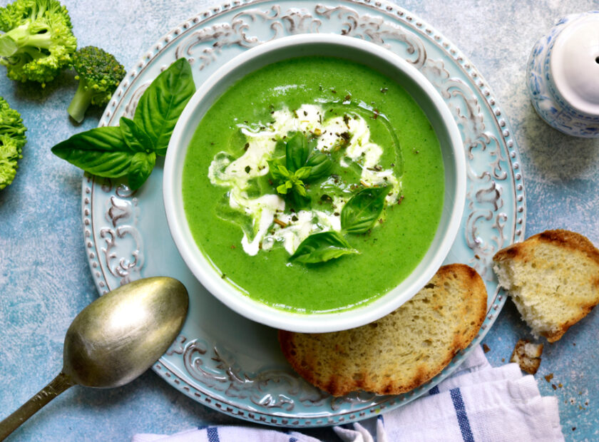 Broccoli And Pea Soup With Coconut Milk - Healthy English Vegetable Soup