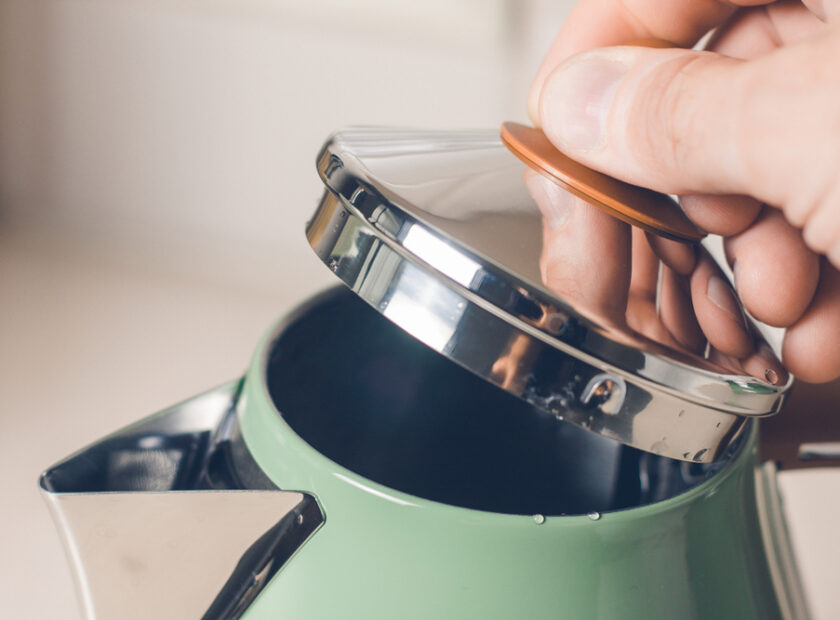 How to Descale a Kettle - 