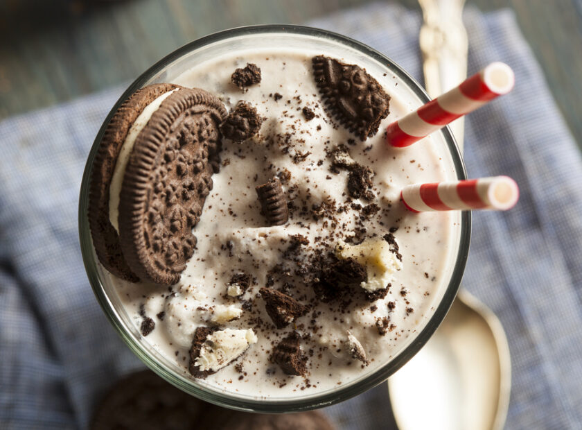 Easy to make and delicious Oreo milkshake recipe - Oreo Milkshake Recipe